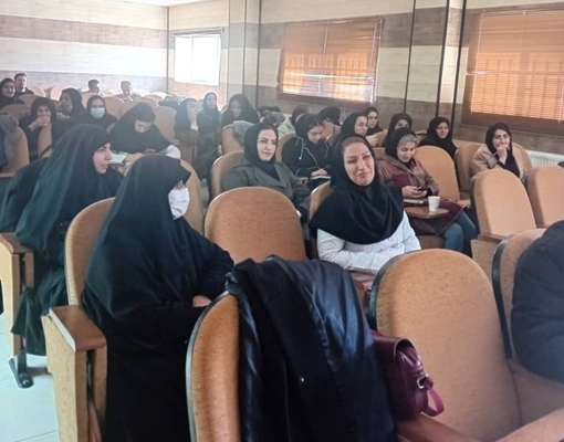 برگزاری جلسه آموزشی ترویج شیوه زندگی سالم بر اساس آموزهای طب ایرانی در مرکز بهداشت و درمان شماره 2 شهری تکاب